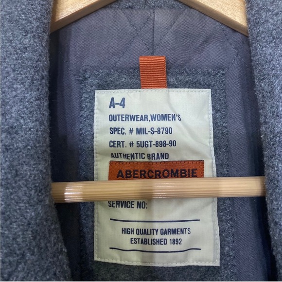 Abercrombie A-4 Womens Pea Coat Heather Grey Wool Blend Military Jacket - Picture 3 of 4